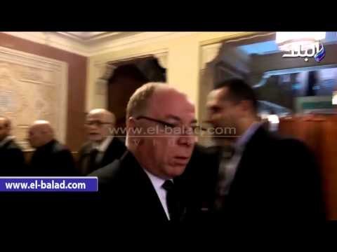 صدى البلد | الساحر ووزير الثقافة يقدمان واجب العزاء للناقد طارق الشناوى