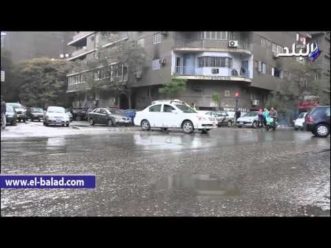 صدى البلد | سقوط أمطار غزيرة على ميادين وسط البلد وكورنيش النيل