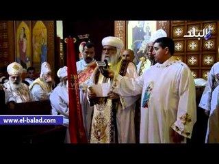 صدى البلد |  الأنبا باخوميوس يهنئ رئيس جامعة دمنهور الجديد بتجديد الثقة خلال قداس عيد الميلاد المجيد