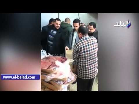 صدى البلد | ضبط 112 كيلو لحوم فاسدة بأحد متاجر مطروح