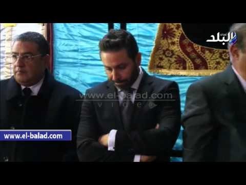 صدى البلد | أعضاء مجلس الزمالك يقفون إلى جانب حازم إمام لتلقي العزاء في وفاة «الثعلب»