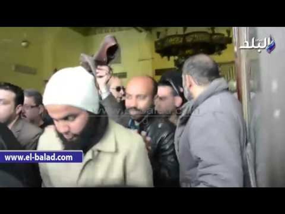 صدى البلد |  تشييع جثمان الفنان الراحل ممدوح عبد العليم لمثواه الأخير