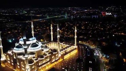 Çamlıca Cami Regaib Kandil’inde Havadan Görüntülendi