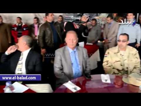 صدى البلد | محافظ بني سويف يكرم 44 من أسر شهداء الشرطة