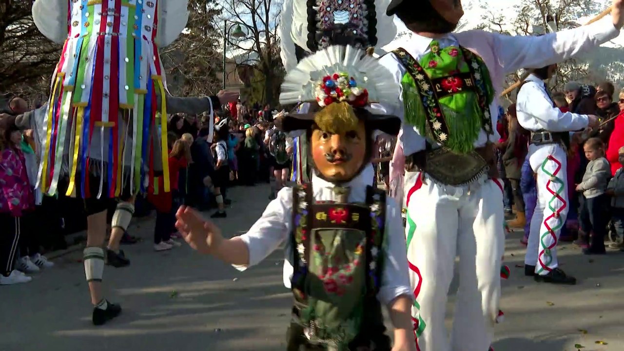 Das Tiroler Mullerlaufen: Fastnacht in seiner urtümlichen Form