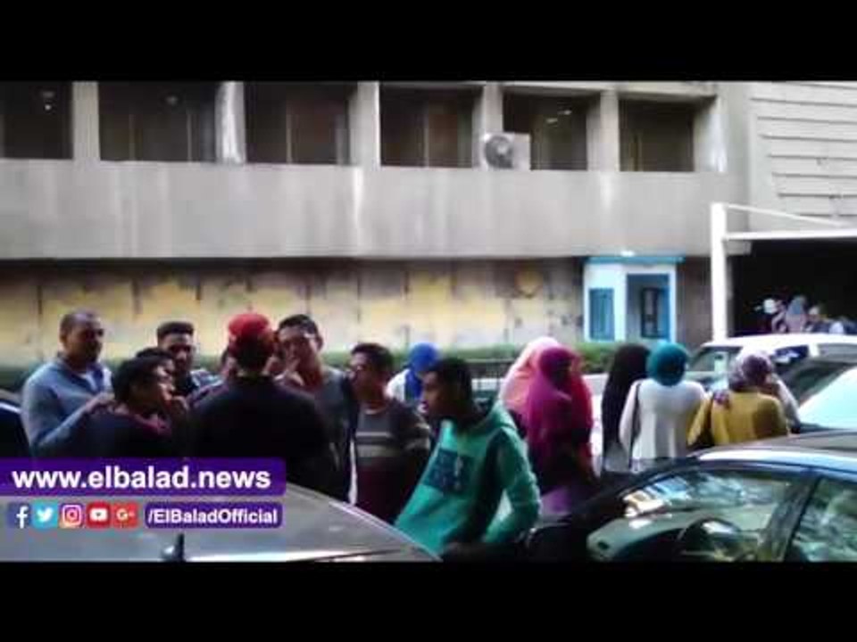 صدى البلد | طلاب المعاهد الفنية يحتجون أمام الوزراء للمطالبة بالالتحاق بكليات التمريض