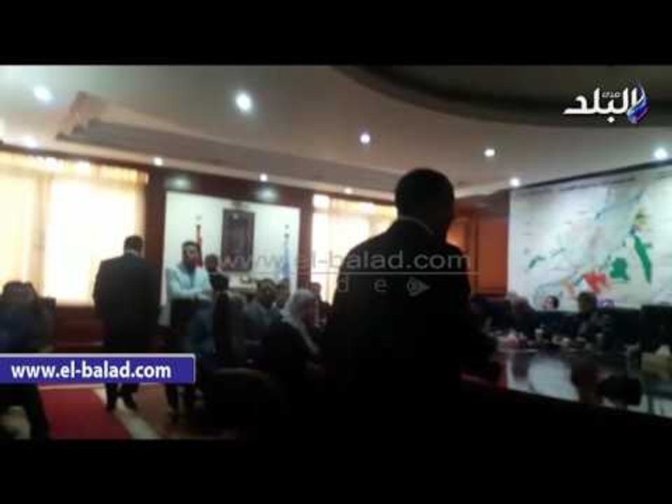 صدى البلد | محافظ الاقصر يكشف لبنك التنمية الإف...
