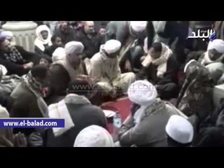 صدى البلد | أتباع الطرق الصوفية ينشدون فى مسجد الحسين فى ذكرى مولده