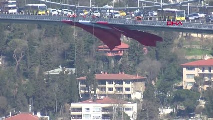 Jandarma Kadın Komandolar Köprüden İndi