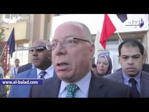 صدى البلد | وزير الثقافة يتفقد معرض الفنون التشكيلية بجامعة عين شمس