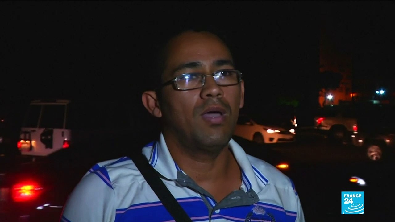 Power shortage plunges Venezuela in darkness