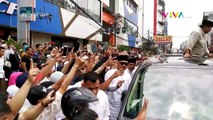 Usai Salat Jumat, Prabowo 'Dikepung