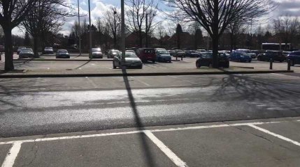 Woluwé Saint Lambert - Les modalités d'accès du parking Kraainem ont été changées. (Vidéo Germani)