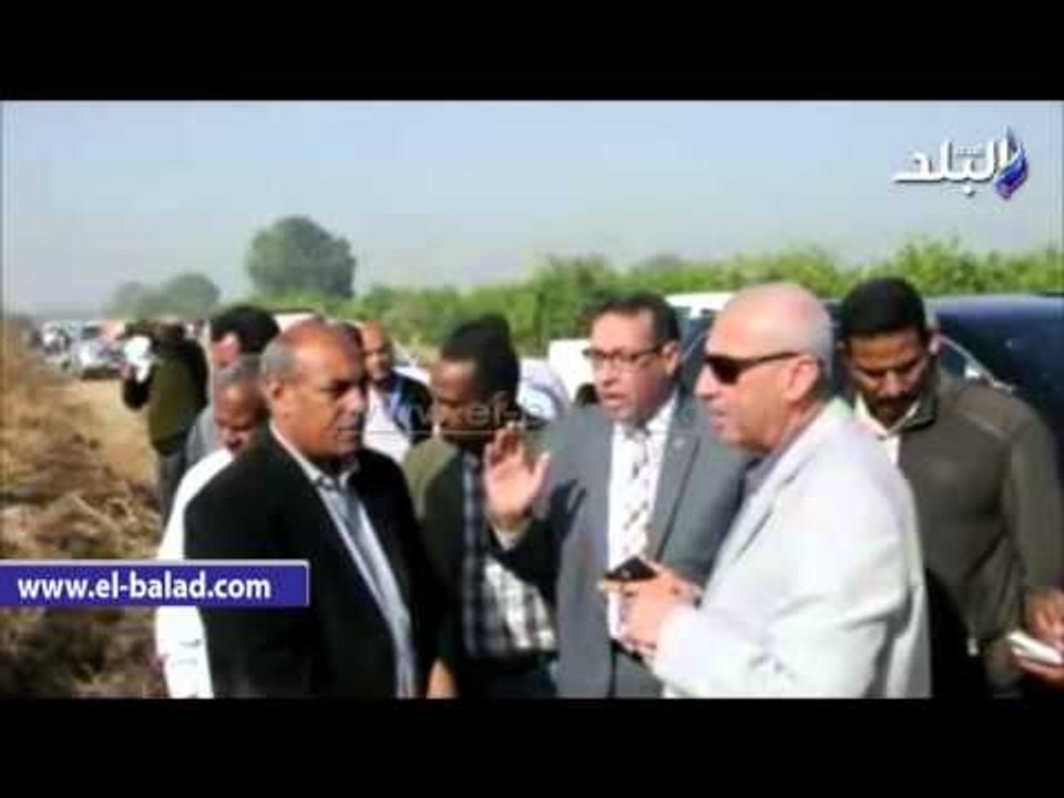 صدى البلد |  أهالى "بلانة" يشيدون بسرعة تعامل المسئولين مع انهيار أحد الجسور