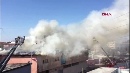 İstanbul- Ataşehir'de Çatı Yangını