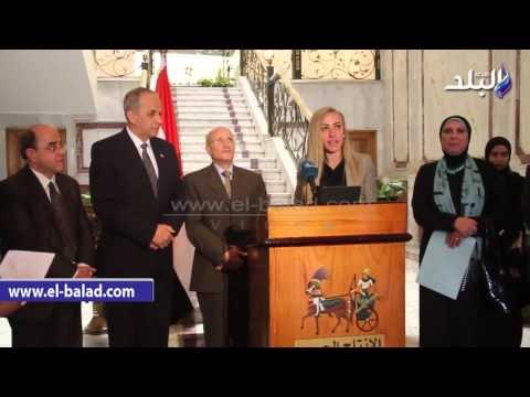 صدى البلد | وزير الثقافة ومحافظ البحيرة يفتتحان معرض الكتاب بدمنهور