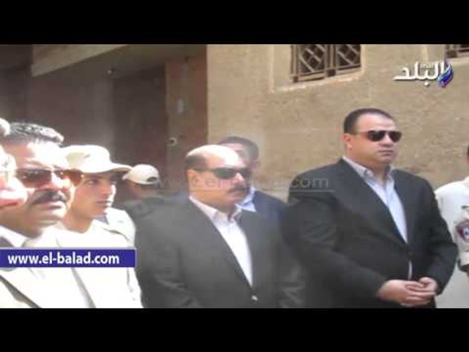 صدى البلد |  ضباط وأفراد القوات المسلحة يشاركون فى تشييع جنازة شهيد الفيوم بسيناء