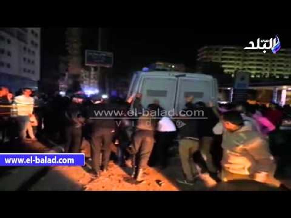 صدى البلد |  النيابة تأمر برفع  ثلاث سيارات من موقع انفجار الطوابق