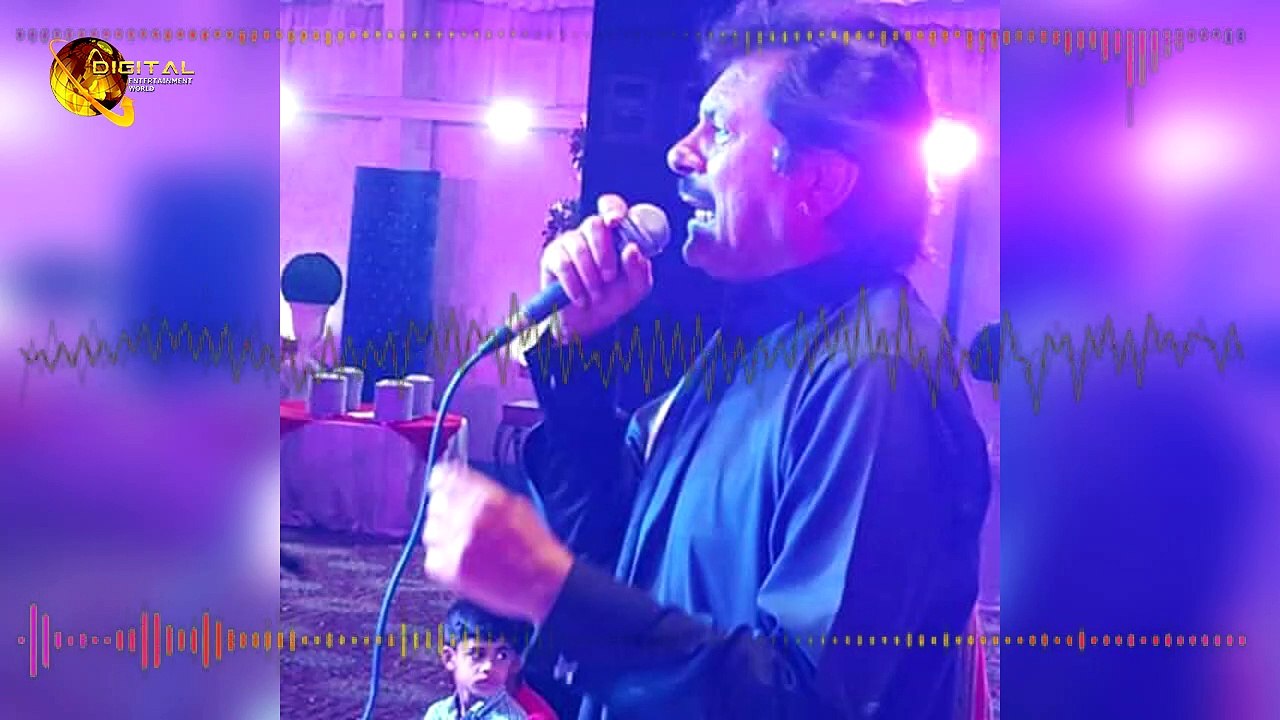Kis Kis Ka Mu Band Karen Song - Attaullah Khan