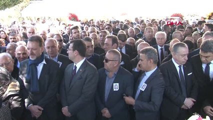 Gazeteci Ertuğrul Akbay Son Yolculuğuna Uğurlandı 1