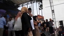 Satu Pangungg Bersama Nissa Sabyan dan Diajak Bernyanyi, Prabowo: Suara Saya Jelek