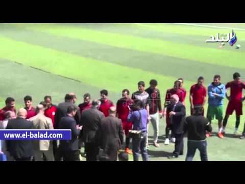 صدى البلد | محافظ مطروح يشهد نهائي دوري مراكز الشباب