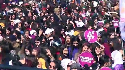 Diyarbakır’da 8 Mart dünya Kadınlar Günü mitingi