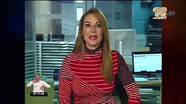 Torrencial lluvia y granizada inundó varias zonas de Quito