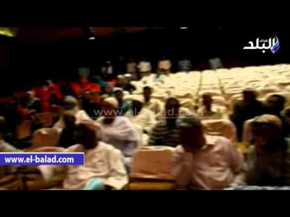 صدى البلد |  محافظ أسوان للمواطنين: نسعى لحل جميع المشاكل والإستجابة لها