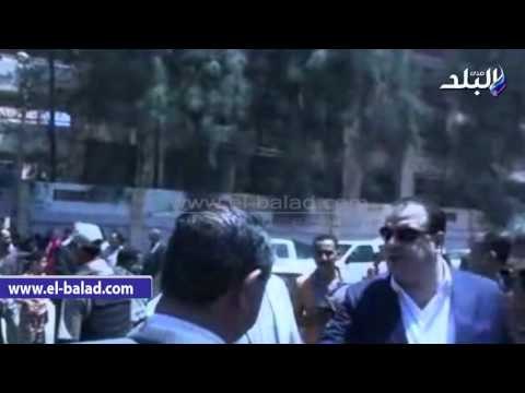 صدى البلد | محافظ الفيوم يتفقد منطقة الصيفية ويستمع لشكاوى المواطنين