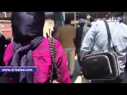 صدى البلد | زحام على رصيف محطة مترو المرج واستياء بين الركاب لتأخر القطار