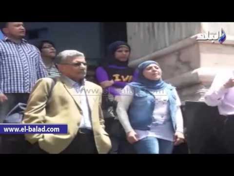 صدى البلد | وقفة احتجاجية للصحفيين على سلالم نقابتهم بعد واقعة اقتحامها