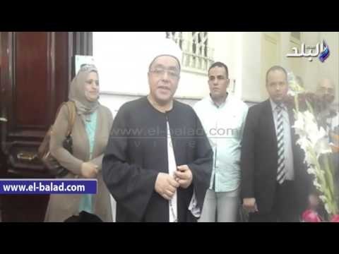 صدى البلد | محافظ الدقهلية يزور كنيسة الروم الكاثوليك للتهنئة بعيد القيامة