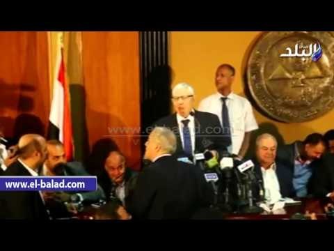 صدى البلد | سب الاشتراكيين الثوريين خلال اجتماع الصحفيين بالأهرام