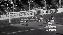 Gimnasia y Esgrima de La Plata vs Colon de Santa Fe - Primera A 1966