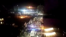 Polisten 'Gece Yürüyüşü' için toplanan kadınlara dağılma anonsu