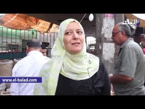 صدى البلد | صافيناز وأم كلثوم يسيطرون على سوق البلح .. والتجار:بنضرب اسامى عشان نبيع