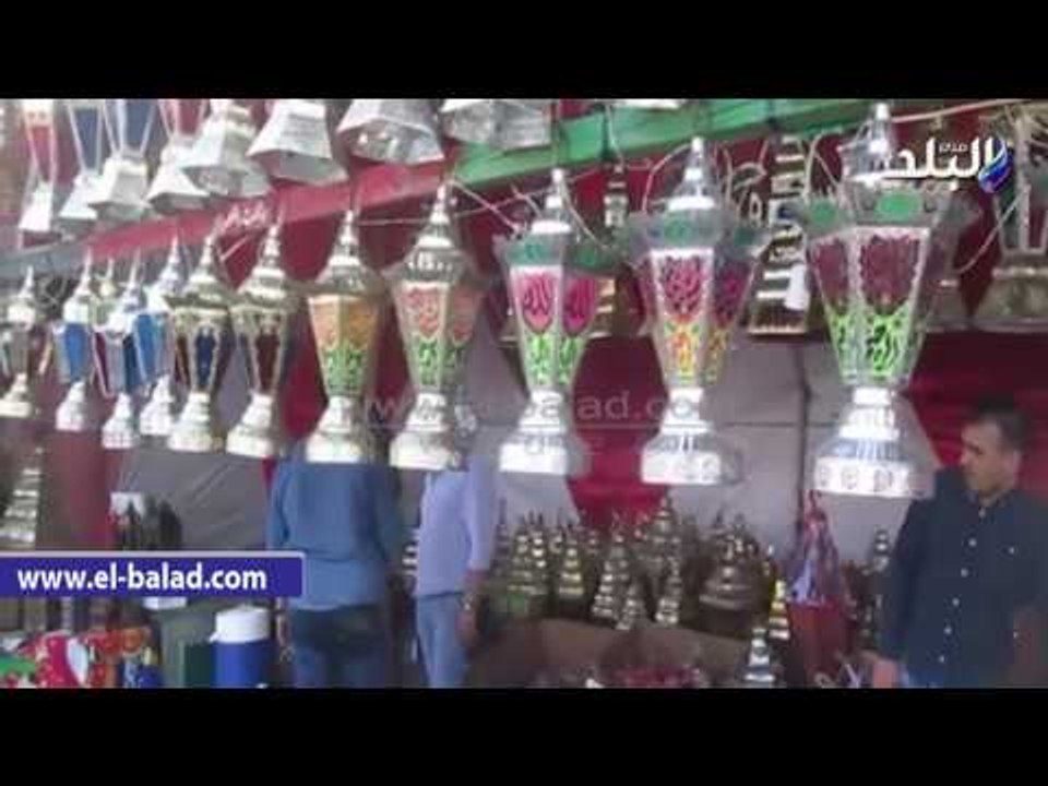 صدى البلد | "الفانوس المصرى يغزو الاسواق".. ومواطنون الدقهلية: "رمضان السنة دى أحلى"