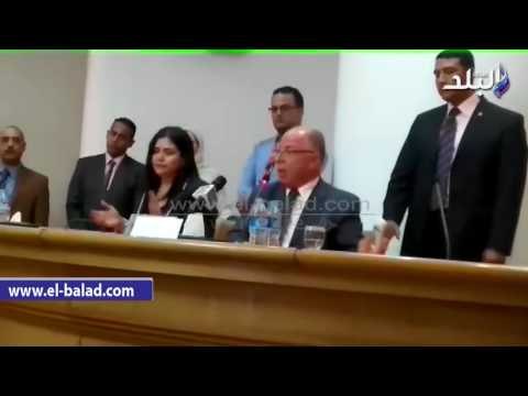 صدى البلد | وزير الثقافة يعرض جهاز التصويت الالكتروني لجوائز الدولة‎