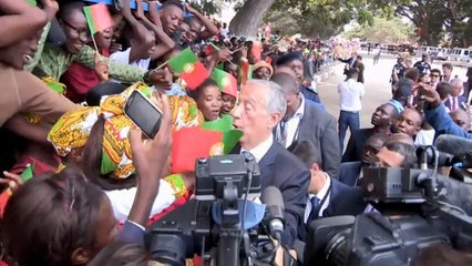 Marcelo recebido em festa na província de Benguela