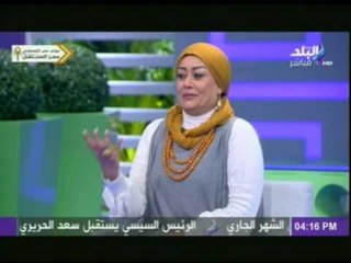 شاهد..قصة كفاحة "أم مصطفى" أول سايس جراج فى مصر | هات من الآخر