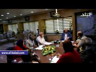 صدى البلد | محافظ أسوان يقرر بدء العمل بنظام العداد لسيارات التاكسى الحديثة