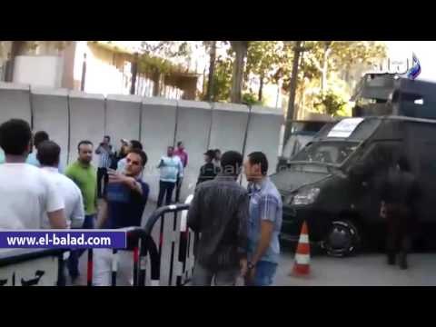 صدى البلد | حملة الماجستير يقفون دقيقه حداد تضامنا مع منتحر الصعيد