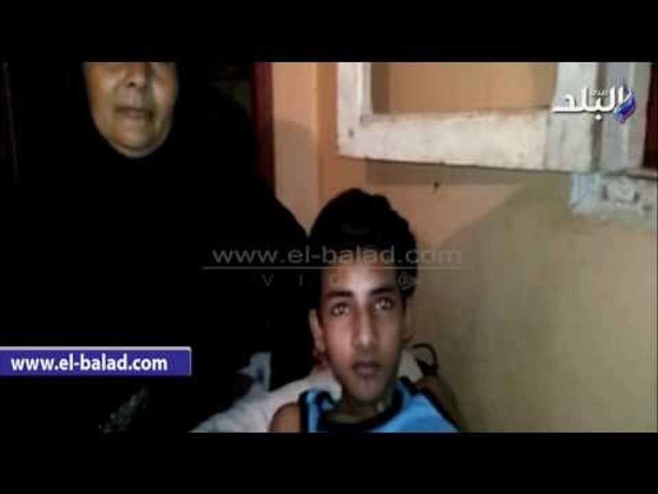 صدى البلد | طفل صعيدي مصاب بالشلل يروي تفاصيل معاناته بسبب "الثأر"