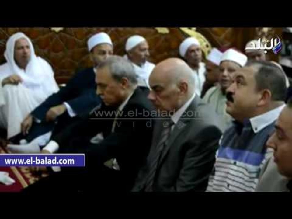 صدى البلد | محافظ قنا يؤدى صلاة العيد بمسجد سيدي عبد الرحيم
