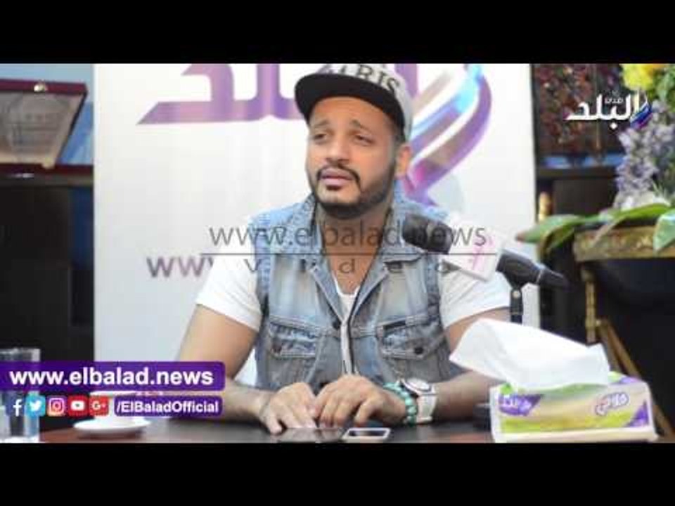 صدى البلد |  إيساف يغني "ياريتها سهلة" في "صدى البلد"