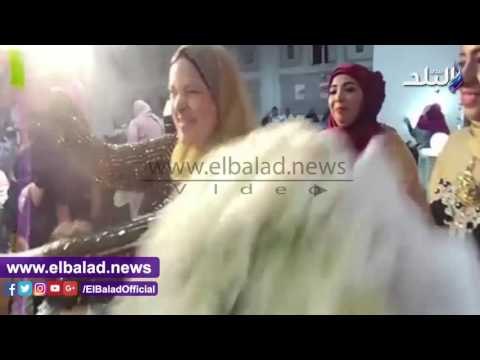 صدى البلد | أفراح البلد يشارك محمد ومي حفل زفافهما بالدقهلية