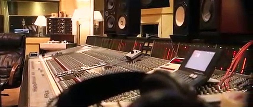 Canción Gibraltar , de Andrés Calamaro, para la película Taxi a Gibraltar de Alejo Flah con Dani Rovira. Estreno 15 de marzo.