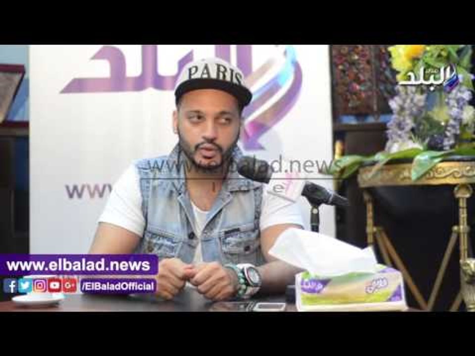 صدى البلد | إيساف يكشف لـ"صدى البلد" مصير الفتاة البريطانية المعتنقة الاسلام من اجله