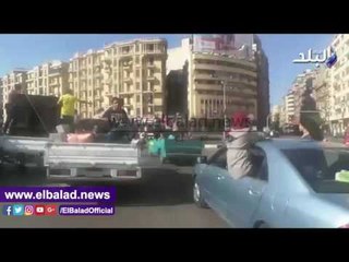 صدى البلد | زفة بلدي على أنغام "ازعرينا" بميدان التحرير